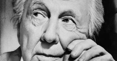 Frank Lloyd Wright Portrait